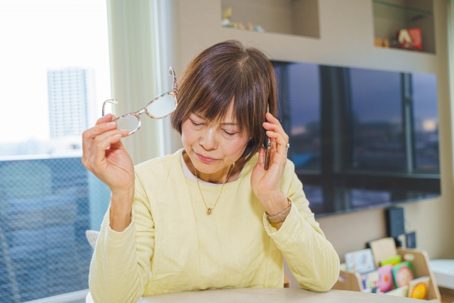 担当者が連絡してくれない、広告代理店が電話に出ない